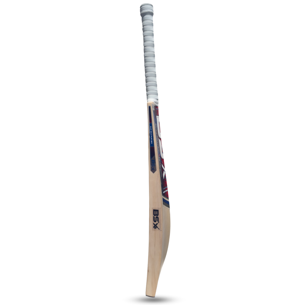 English Willow Cricket Bat - DOMINATOR